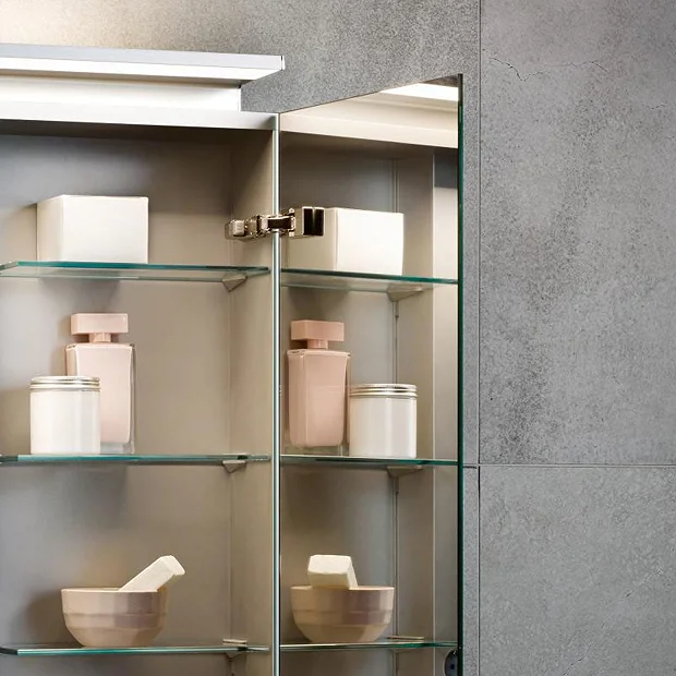 Keuco Royal L1 650mm 2-Door LED Mirror Cabinet 3 Keuco Royal L1 650mm 2-Door LED Mirror Cabinet - Image 3