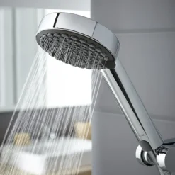 Aqualisa - Lumi Electric Shower With Adjustable Head - Chrome -Modern Bath Shop lme8501 d4n