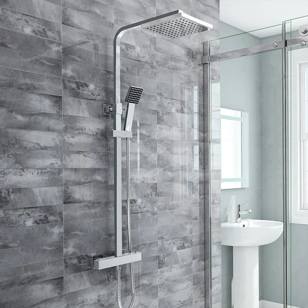 Milan Modern Thermostatic Shower - Chrome 2 Milan Modern Thermostatic Shower - Chrome - Image 2